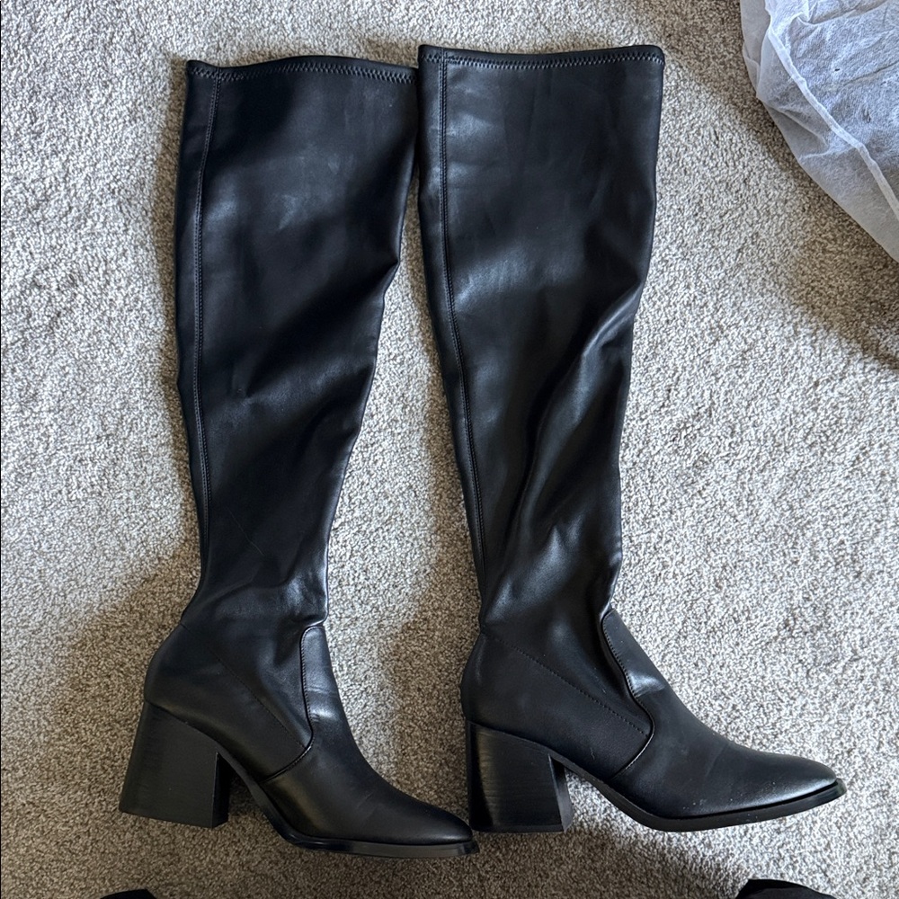 Alamar Black Over the Knee Boots